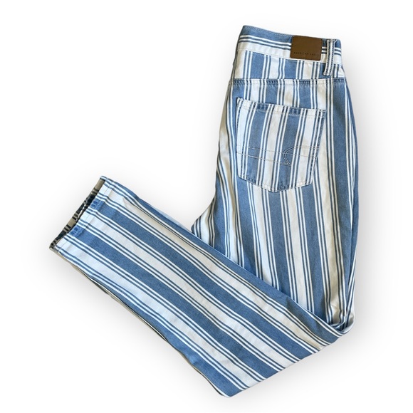American Eagle Outfitters mom jean with stripes - Picture 2 of 7